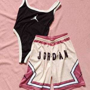 Conjunto Jordan corto